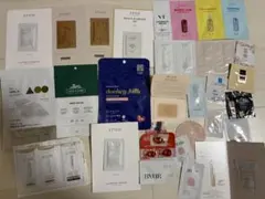 ETVOS スキンケアトライアルセット　デパコス　試供品　まとめ売りニキビパッチのサムネイル