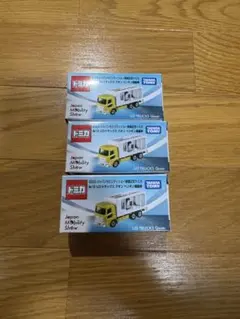 ジャパンモビリティショー 2025トミカ UDトラックス クオン ペンギン 3台