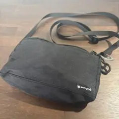 snow peak 黒 サコッシュ