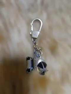 即日発送】PRADA プラダ メンズ キーホルダー キーリング ドアマン