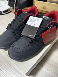 supreme × Nike SB Dunk Low OG QS