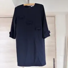 美品　サロック　ネイビー リボンひざ丈ワンピース
