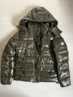 モンクレール フード付きダウンジャケット カーキ