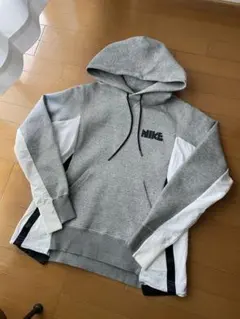 美品⭐︎NIKE sacai ドッキングパーカー　フーディー