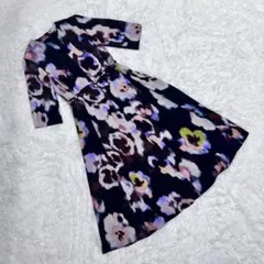 ZARA ロングワンピース　半袖　ベルト付き　黒　マルチカラー　xs