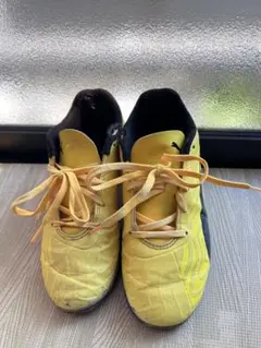 PUMA ONE サッカーシューズ スパイク　プーマ　こども　キッズ　21