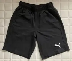 PUMA トレーニングパンツ　S BLACK