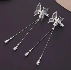 蝶のヘアクリップ ２個セット