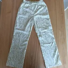 GLOBAL WORK 160cm 圖案寬鬆長褲 白色與淺黃綠色