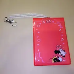 ディズニーストア　ミニーマウス　スタンドカードケース　新品☆