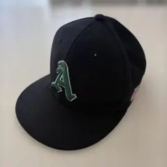 ベースボールキャップ ロゴ ブラック 刺繍のサムネイル