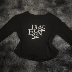 Barcelona グラフィック クロップドTシャツ