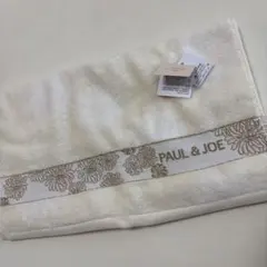 PAUL & JOE 花柄タオルハンカチ