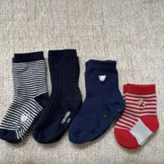 ファミリア　プチバトー　ベビー靴下4足セット ネイビー 赤 ストライプ