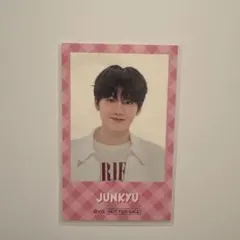 TREASUREはぴだんぶいカフェ フード購入特典ステッカー　ジュンギュ