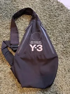 Y-3 ショルダーバック　ブラック スリングバッグのサムネイル