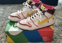 BV7020P NIKE SB ガンダムユニコーンスニーカー非売品キーホルダー BV7020P NIKE SB ガンダムユニコーンスニーカー非売品