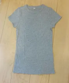 UNIQLO ティシャツ 新品・未使用