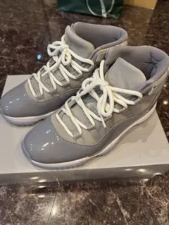 2026年最新】エアジョーダン11 グレーの人気アイテム - メルカリ
