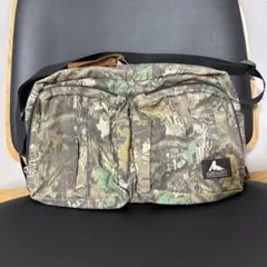 Item thumbnail for item 82d2b063-f72a-4cb0-a6aa-4a4cad5d544c