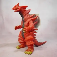 ウルトラ怪獣シリーズ　モンスアーガー　タグ付きソフビ