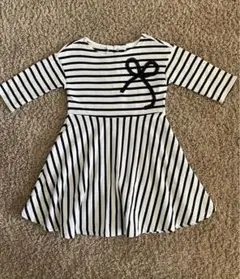 ストライプ柄リボン刺繍ワンピース