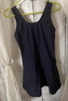 ネイビー スカート付き水着 女の子用　130