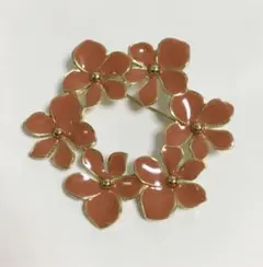 ♡ フラワーリング ブローチ ♡ 北欧風