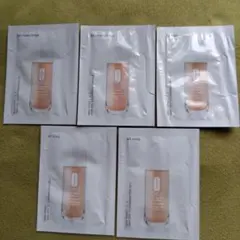 CLINIQUE イーブン ベター メイクアップ Vファンデーション50
