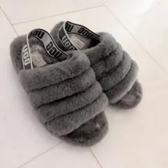 UGG アグ　ファーサンダル　23センチ