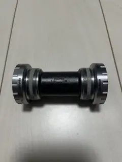 신품 미사용 시마노 BB-RS501 바텀 브래킷 68mm JIS