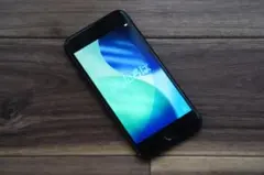 iPhone SE (第3世代) 64GB ミッドナイト 美品