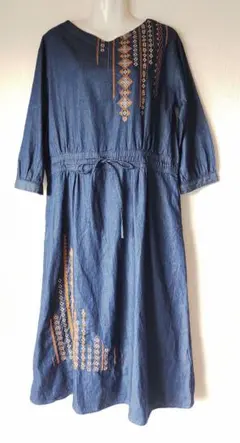 fanaka デニムワンピース　刺繍　長袖　　ネイビー　インド製