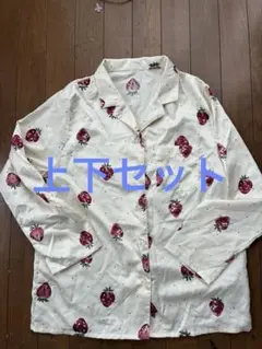 tutuanna いちご柄 パジャマ 上下セット M-Lのサムネイル