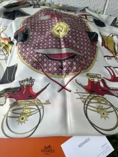 【極美品】HERMESスカーフ カレ90 折畳み式幌の馬車
