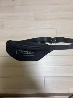 URZ ボディバッグ ウエストポーチ ブラック
