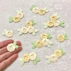 折り紙　ミニサイズ　バラ　イエロー　20個　まとめ　セット　約2cm　飾り　薔薇のサムネイル