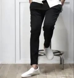 The DUFFER ワンダーシェイプ テーパードスキニーパンツブラックS