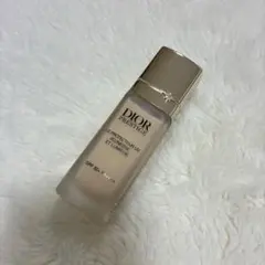 Dior Prestige ホワイト ル プロテクター BB 00