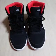 アディダスシューズ
