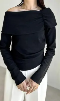 Re:EDIT　新品・タグ付き✨オフショルダー黒　長袖トップス Lサイズ