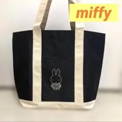 黒 トートバッグ