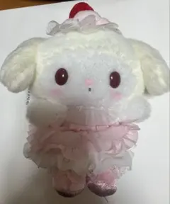 サンリオ　いちごホイップケーキ　マスコット　マイメロディ ぬいぐるみ