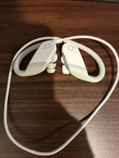 Beats Powerbeats ワイヤレスイヤホン 本体 ホワイトのサムネイル