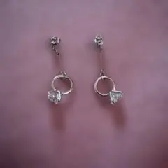 シルバー フープ型クリスタルピアス