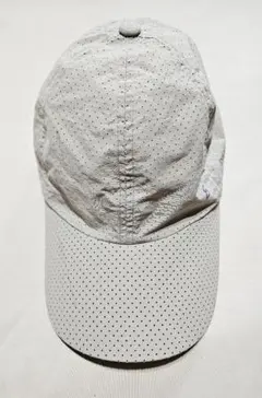 DISANGSA パンチングメッシュ ランニングキャップ グレーのサムネイル