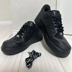 Supreme Nike Air Force 1 Low Blackのサムネイル