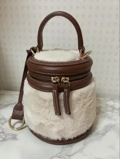 ZARA 完売　フェイクファーバッグ　美品