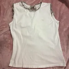 未使用級 BURBERRY チェック柄 刺繍 フリル タンクトップ ノースリーブ BURBERRY BLUE LABEL（タンクトップ）のフリマアイテム一覧