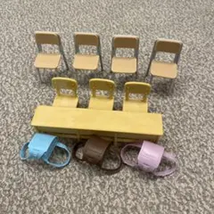 シルバニアファミリー ランドセル×3、机×1、椅子×3、ミニチュア椅子×4